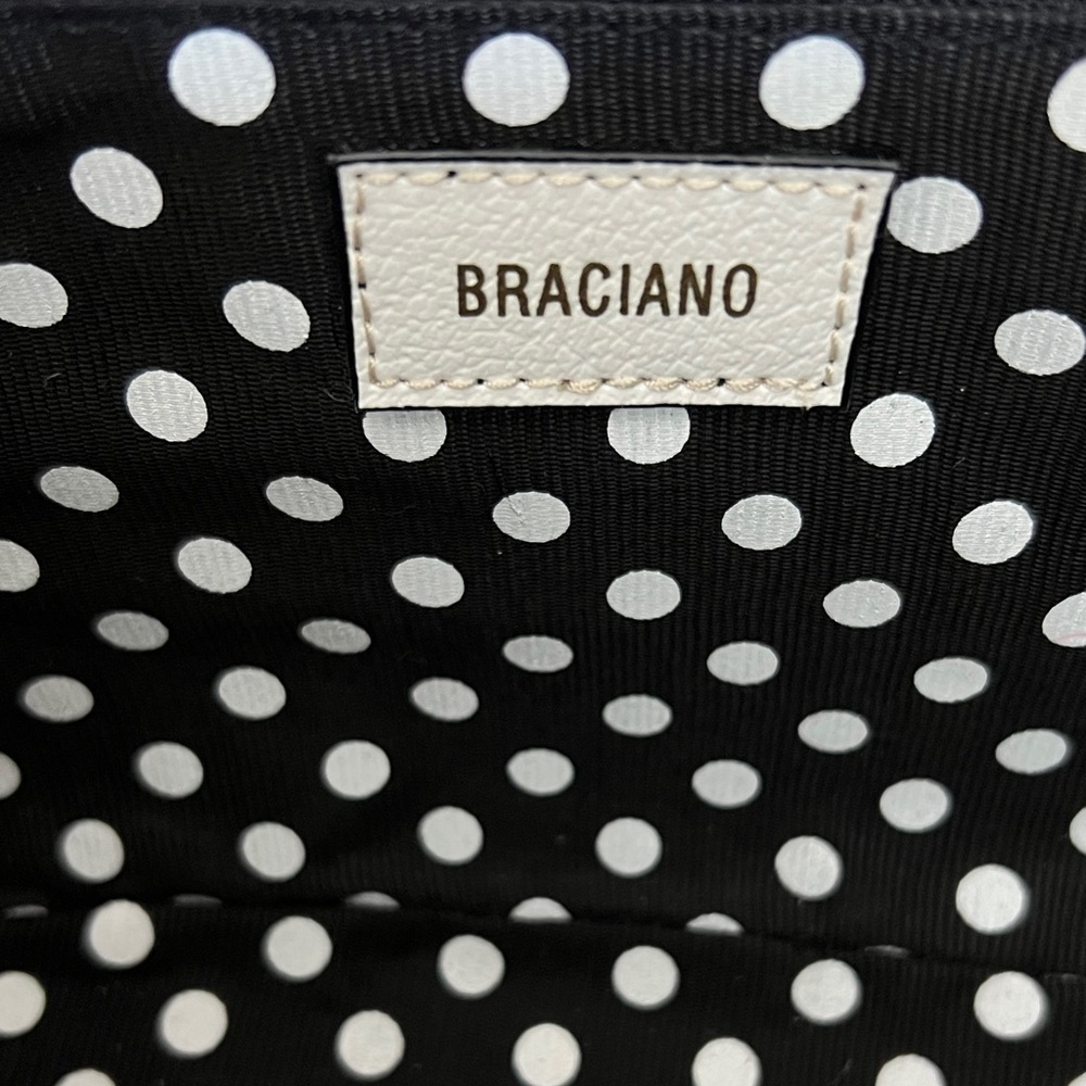 Braciano White and Tan Woven Shoulder Bag - Picture 6 of 10